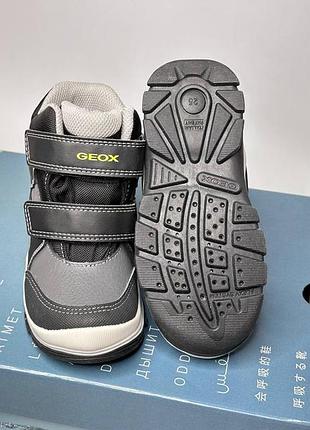 Детские зимние ботинки geox flanfil 25,26 р сапоги мальчику5 фото