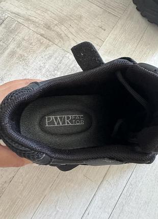 Кроссовки на платформе