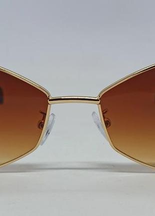 Окуляри в стилі celine жіночі сонцезахисні ромбовидні коричневий градієнт в золотому металі2 фото