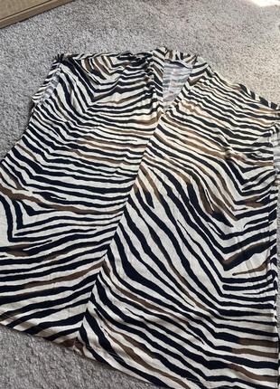 Трендова футболка тигр