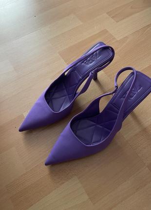 Туфлі лодочки босоніжки zara на підборах