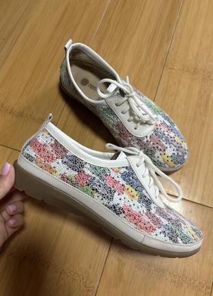 Кроссовки/туфли