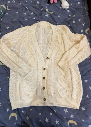 Вʼязаний кардиган