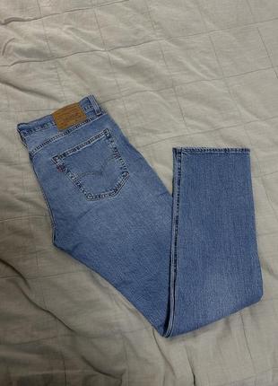 Джинси levis