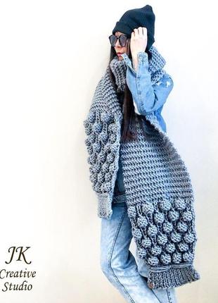 Длинный шарф из толстой шерстяной пряжи