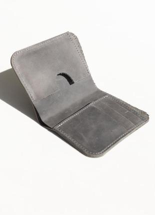 Компактный кошелек ручной работы серого цвета из натуральной винтажной кожи3 фото