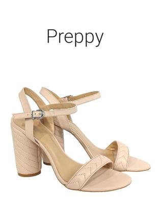 Шкіряні жіночі босоніжки preppy оригінал