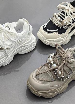 Стильные кроссовки для девушек 3