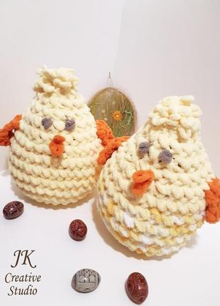 Цыпленок-подушка из плюшевой пряжи