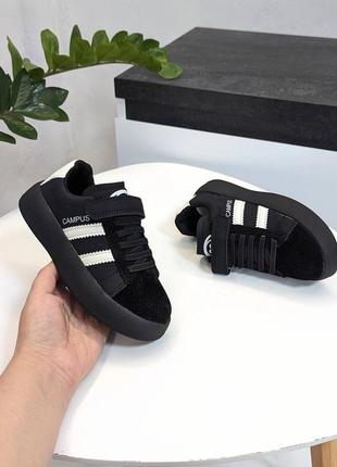 Стильные детские кроссовки