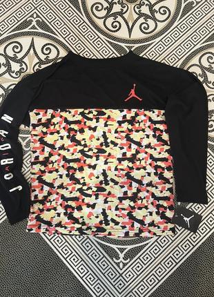 Лонгслив AMBUSH and Nike will be linking up once again to help celebrate