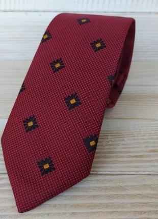Червоний галстук з візерунком2 фото