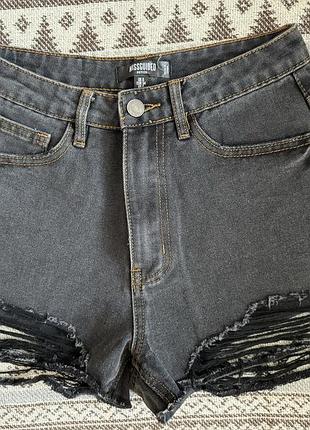 Женские джинсовые шорты короткие missguided