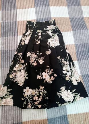 Довга спідниця