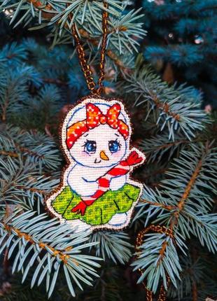 Елочные игрушки вышитые "милые пары"