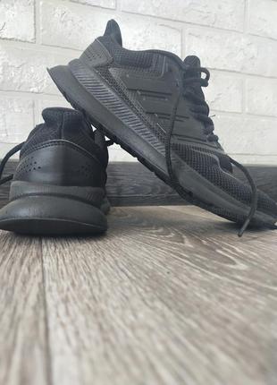 Кросівки adidas2 фото