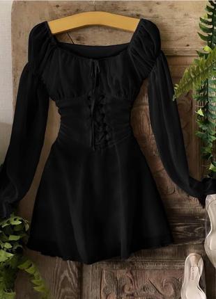 Современное  платье с имитацией корсета 4