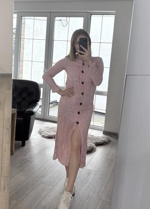 Очень стильное платье от zara