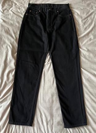 Чорні джинси levi’s 882