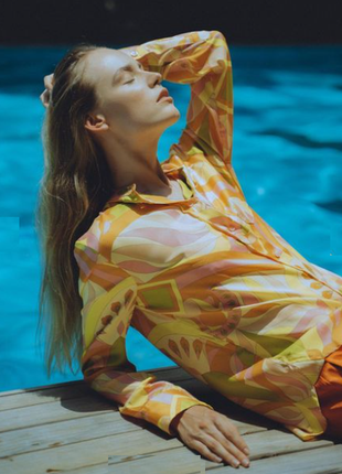 Zara яркая новая блузка, рубашка яркая летняя