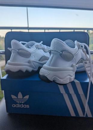 Кросівки adidas originals ozweego4 фото