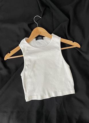 Белый топ bershka майка