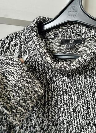 Вкорочений светр в'язаний з горлом3 фото