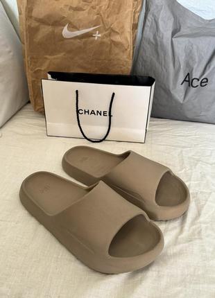 Тапочки zara під yeezy slide