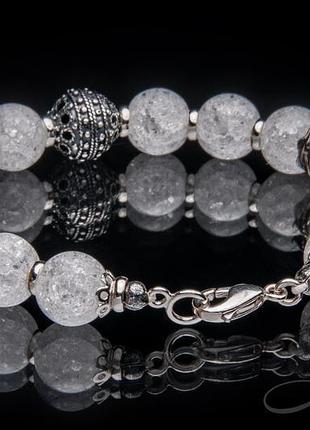 Браслет из горного (снежного) хрусталя и ажурного серебряного шара2 фото