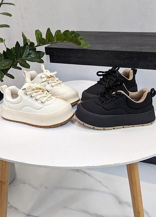 Кроссовки для девочек