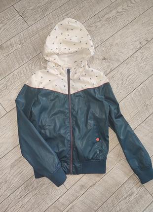 Ветровка pull bear