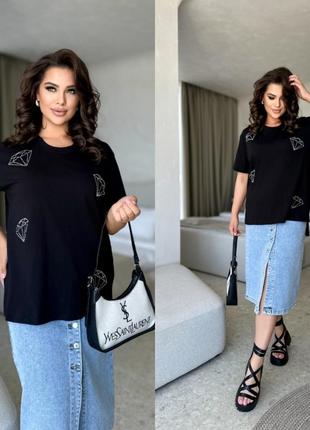 Футболка с декором стразами