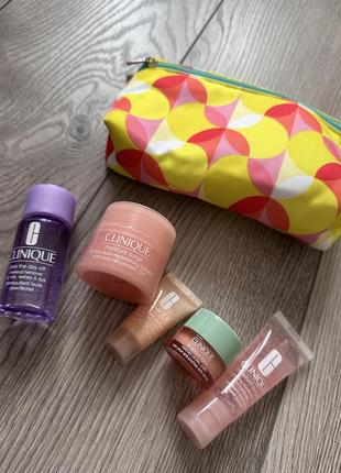 Доглядовий набір clinique