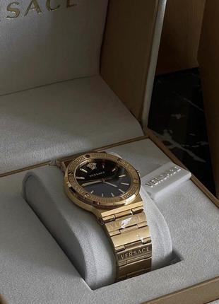 Часы versace