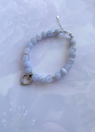 Серебряный браслет из сапфирина (голубого кружевного агата) с подвесом  "откровение"