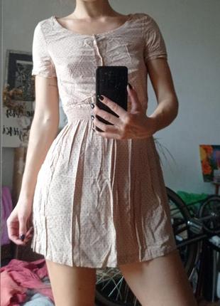Коротка бежева сукня в горошок h&m