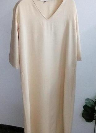 Платье из льна