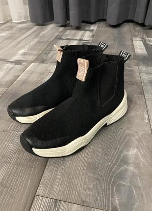 Кроссовки Vans knu skool black white
