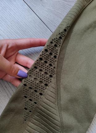 Вкорочені легінси gymshark в кольорі хакі xs s з широкою резинкою/ з перфорацією/...