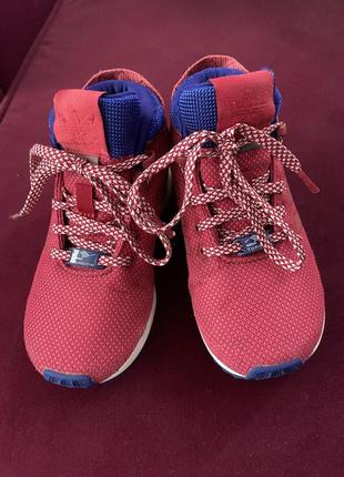 Зимние кроссовки adidas