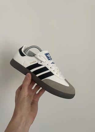 Снижка стильные кроссовки 👟 адидас