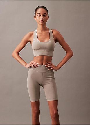 Костюм для спорту ck