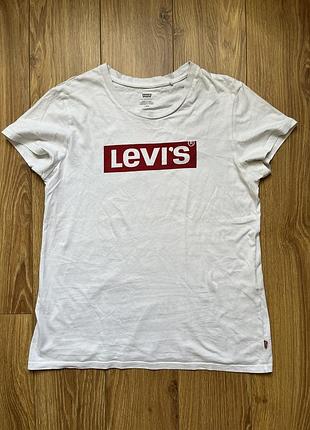 Levi’s продам футболку