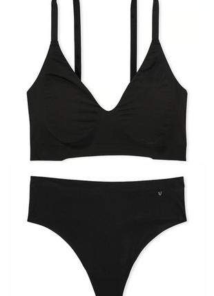 Бесшовный комплект белья victoria's secret