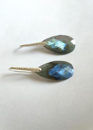 Сережки лабрадорит крапля