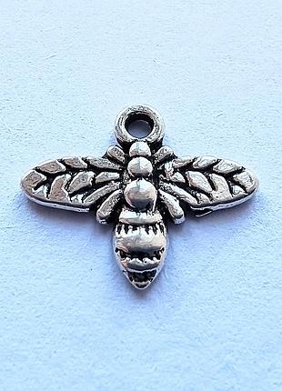 Підвіска finding кулон бджола античне срібло 13 мм x 16 мм х 1.7 мм