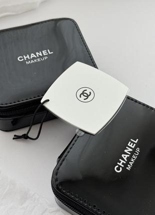 Дзеркало для макіяжу5 фото