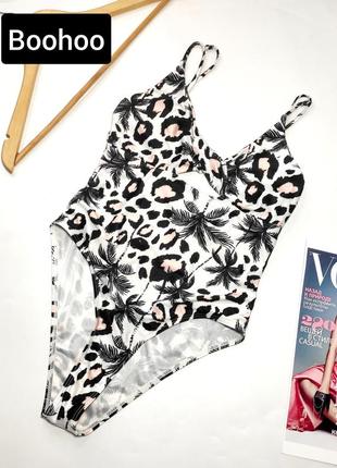 Купальник женский слитный в тропический принт от бренда boohoo xs s