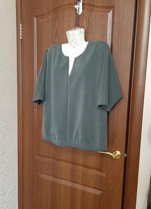 Плотная оригинальная блузка размера 52.2 фото