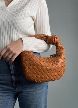 Стильна люксова шкіряна жіноча сумка bottega veneta nappa intrecciato mini jodie карамельна жіноча сумка коричнева плетена жіноча сумка хобо